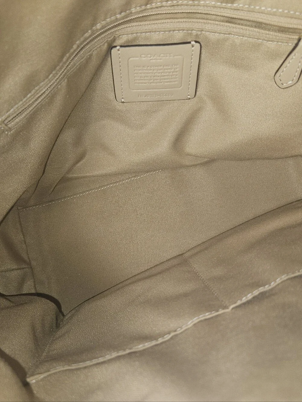 Coach White Leather Shoulder Bag